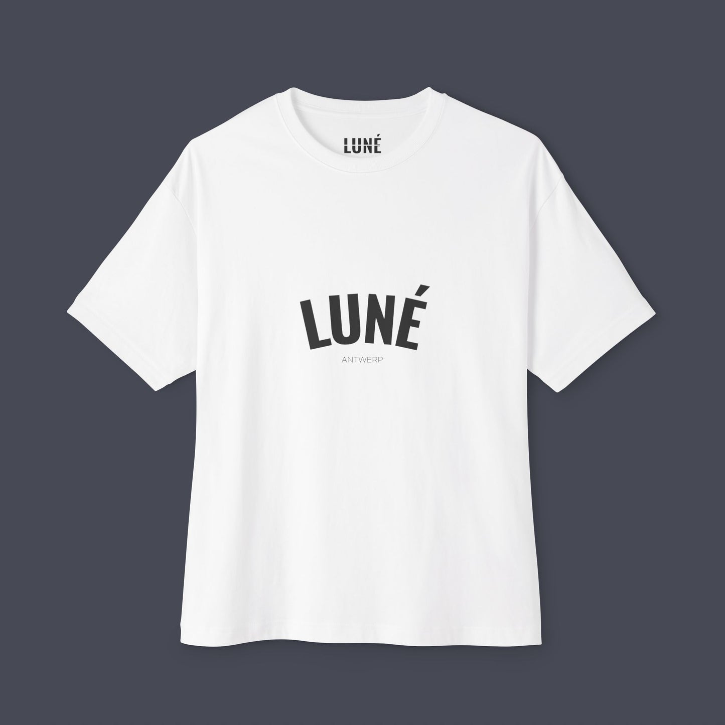 LUNÉ ANTWERP BOXY OVERSIZED TEE.