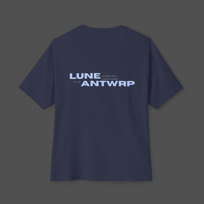 lune-antwerp graphic oversized navy tee.